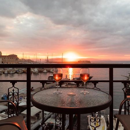 Destino Home Overlooking The Venetian Port Of Chania 하니아 외부 사진
