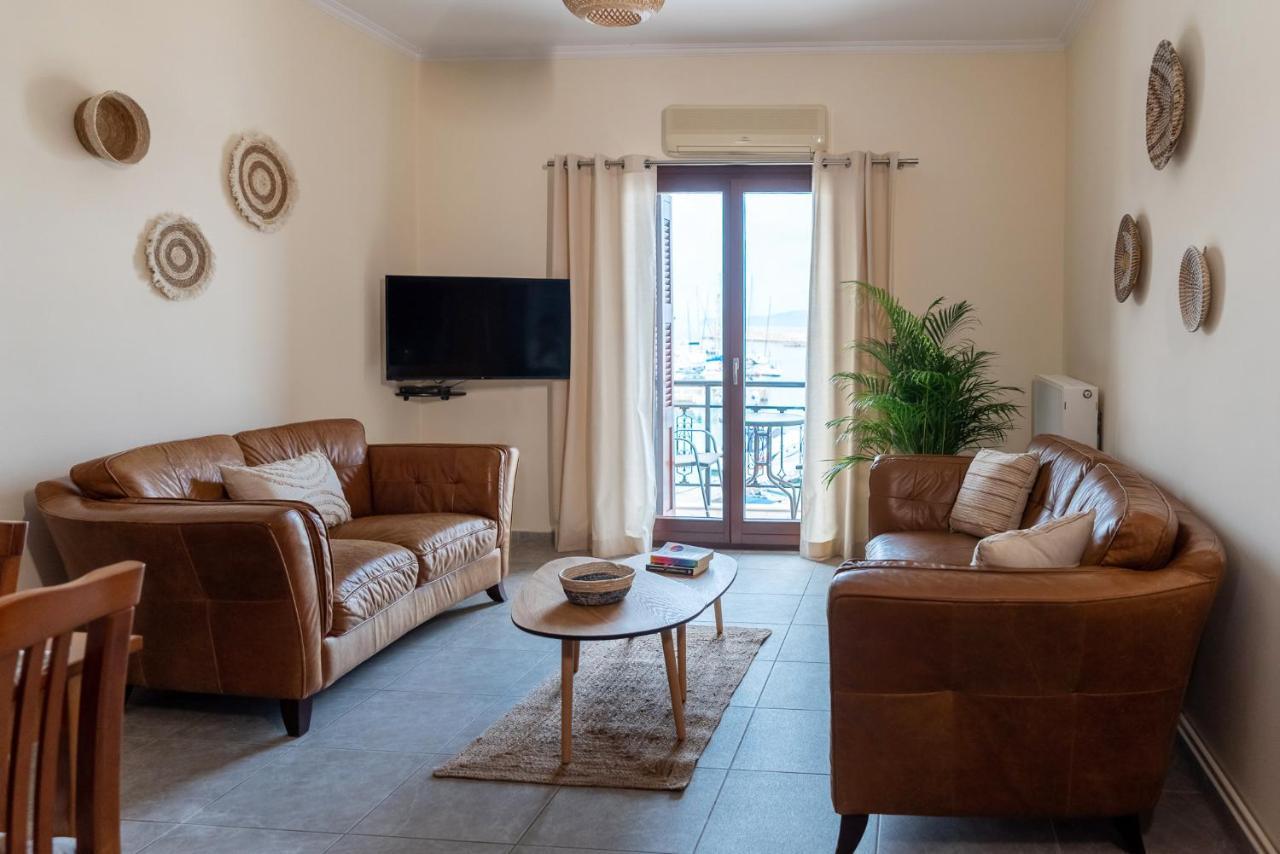 Destino Home Overlooking The Venetian Port Of Chania 하니아 외부 사진