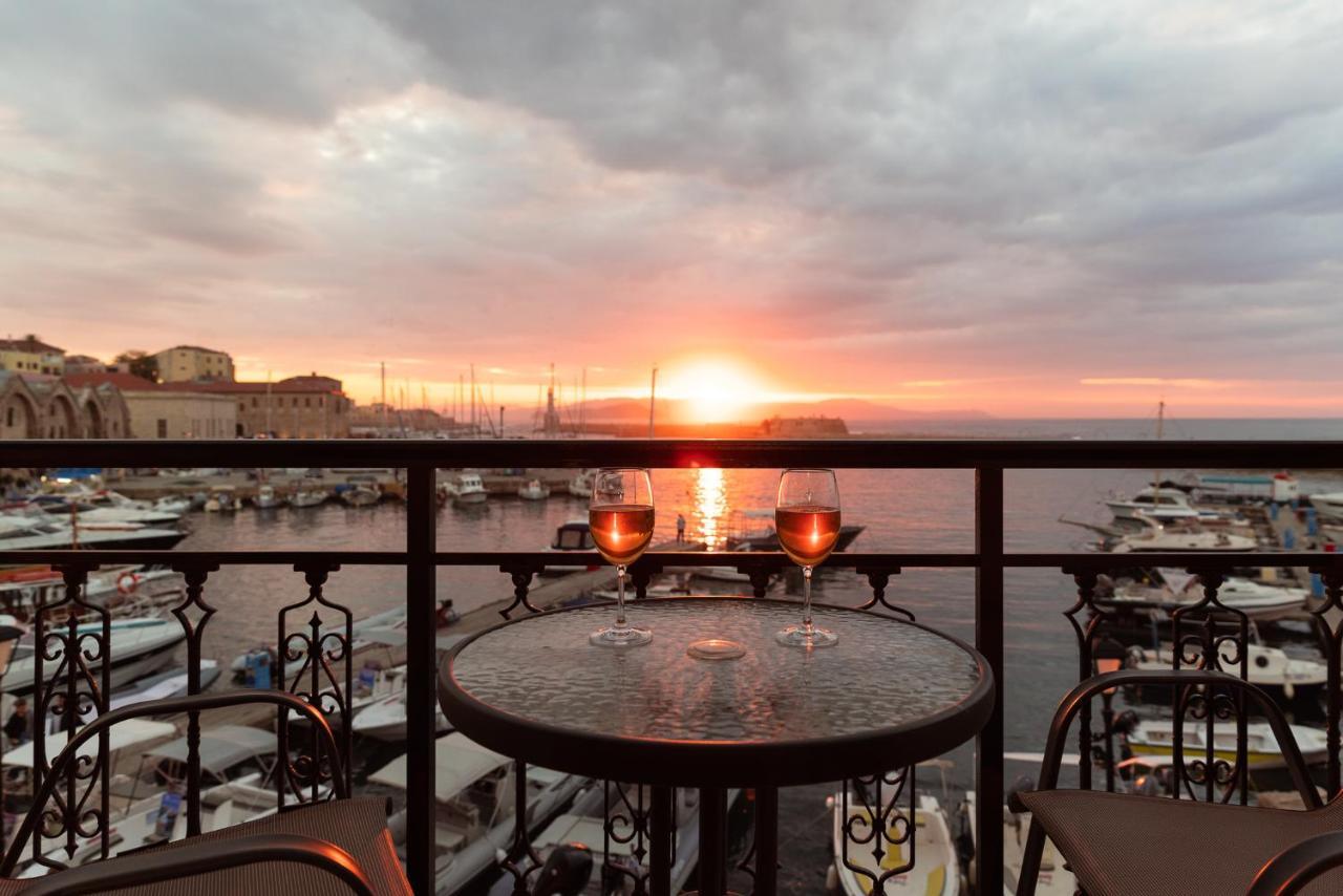 Destino Home Overlooking The Venetian Port Of Chania 하니아 외부 사진