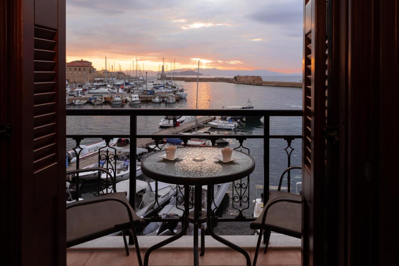 Destino Home Overlooking The Venetian Port Of Chania 하니아 외부 사진