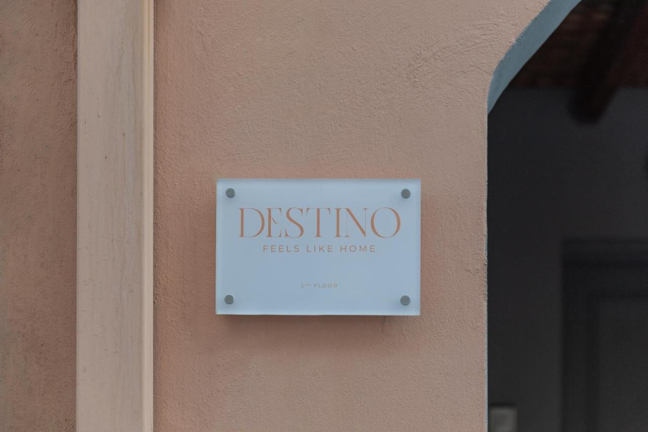 Destino Home Overlooking The Venetian Port Of Chania 하니아 외부 사진