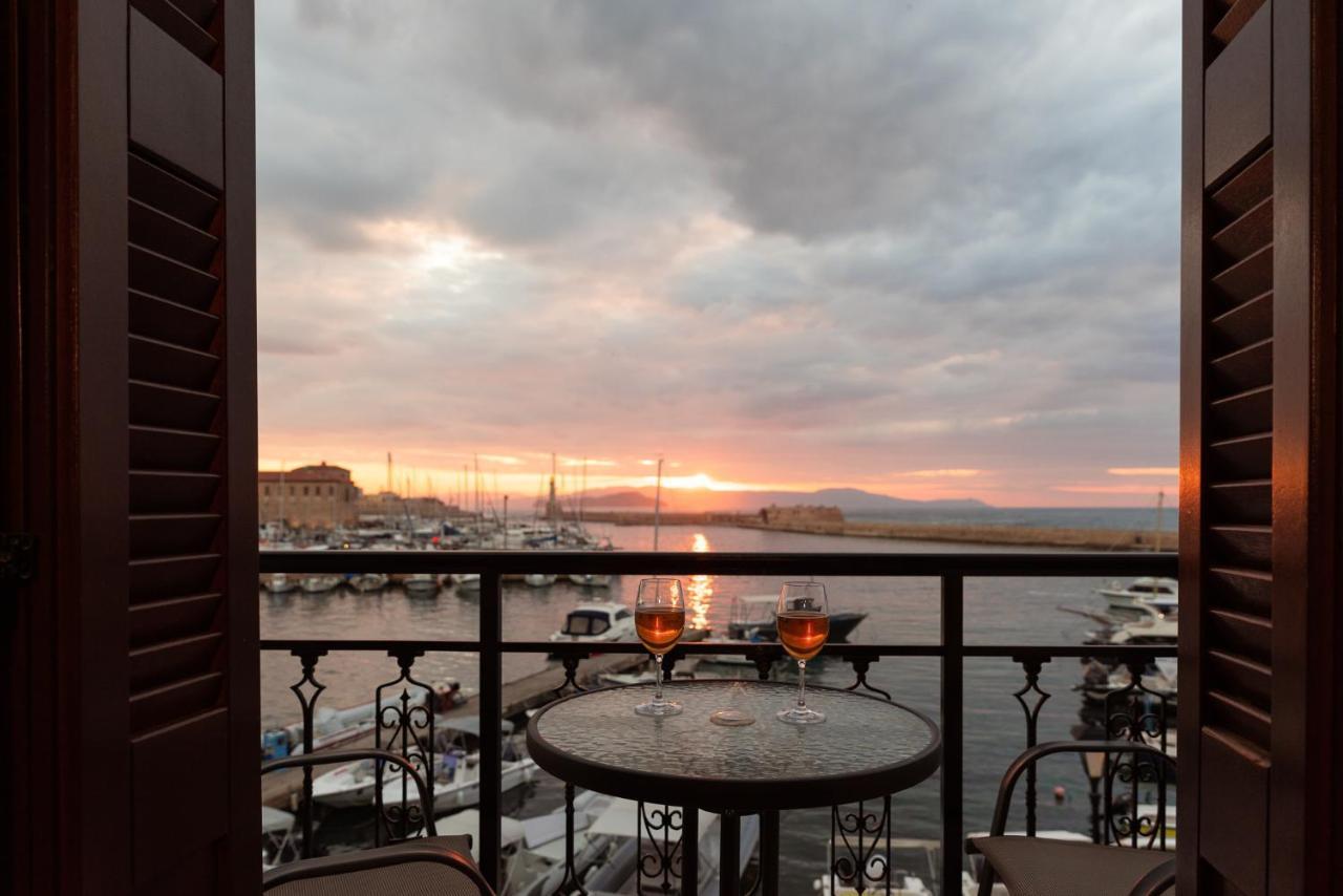 Destino Home Overlooking The Venetian Port Of Chania 하니아 외부 사진