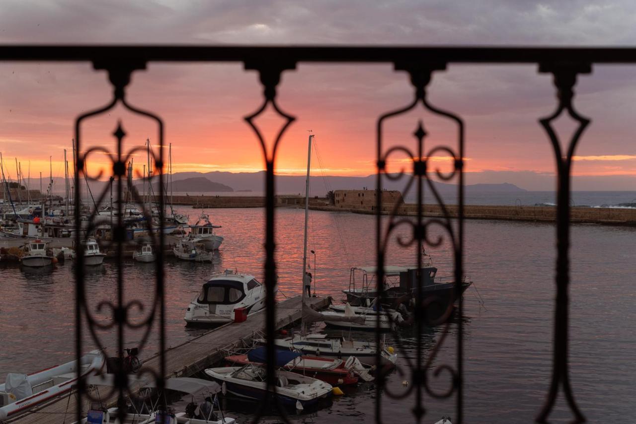Destino Home Overlooking The Venetian Port Of Chania 하니아 외부 사진